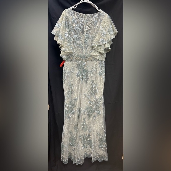 Mac Duggal 67842 NWT BELL SLEEVE FLORAL EMBELLISHED GOWN - Picture 6 of 15